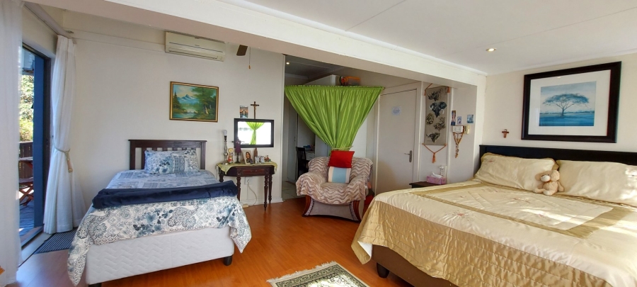 7 Bedroom Property for Sale in Gonubie Eastern Cape